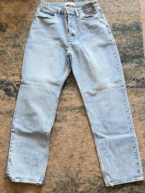 Abercrombie & Fitch Light Blue 'The Dad' High Rise Jeans